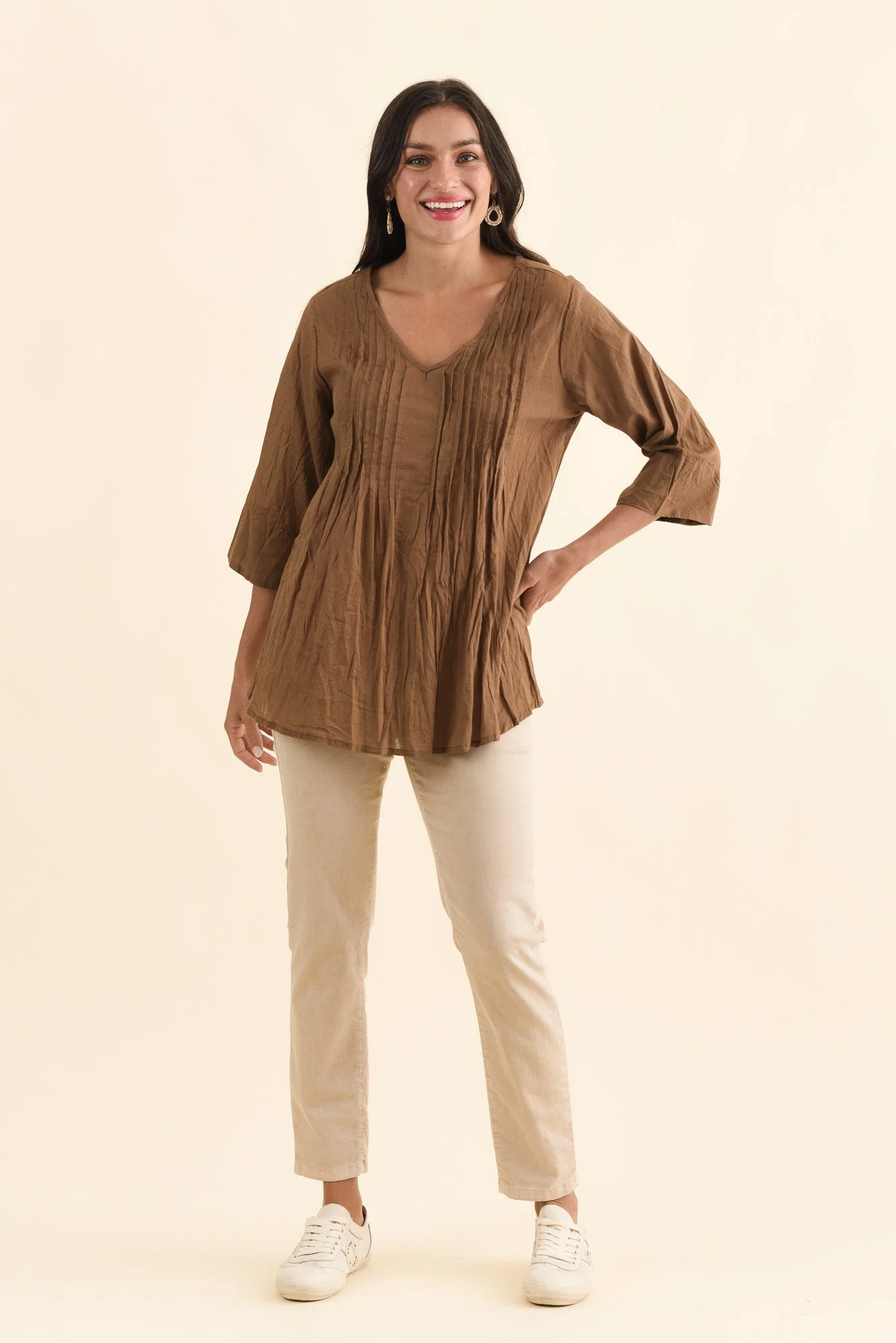 Fia Mocha Sleeved Crinkle Cotton Top - Image 7