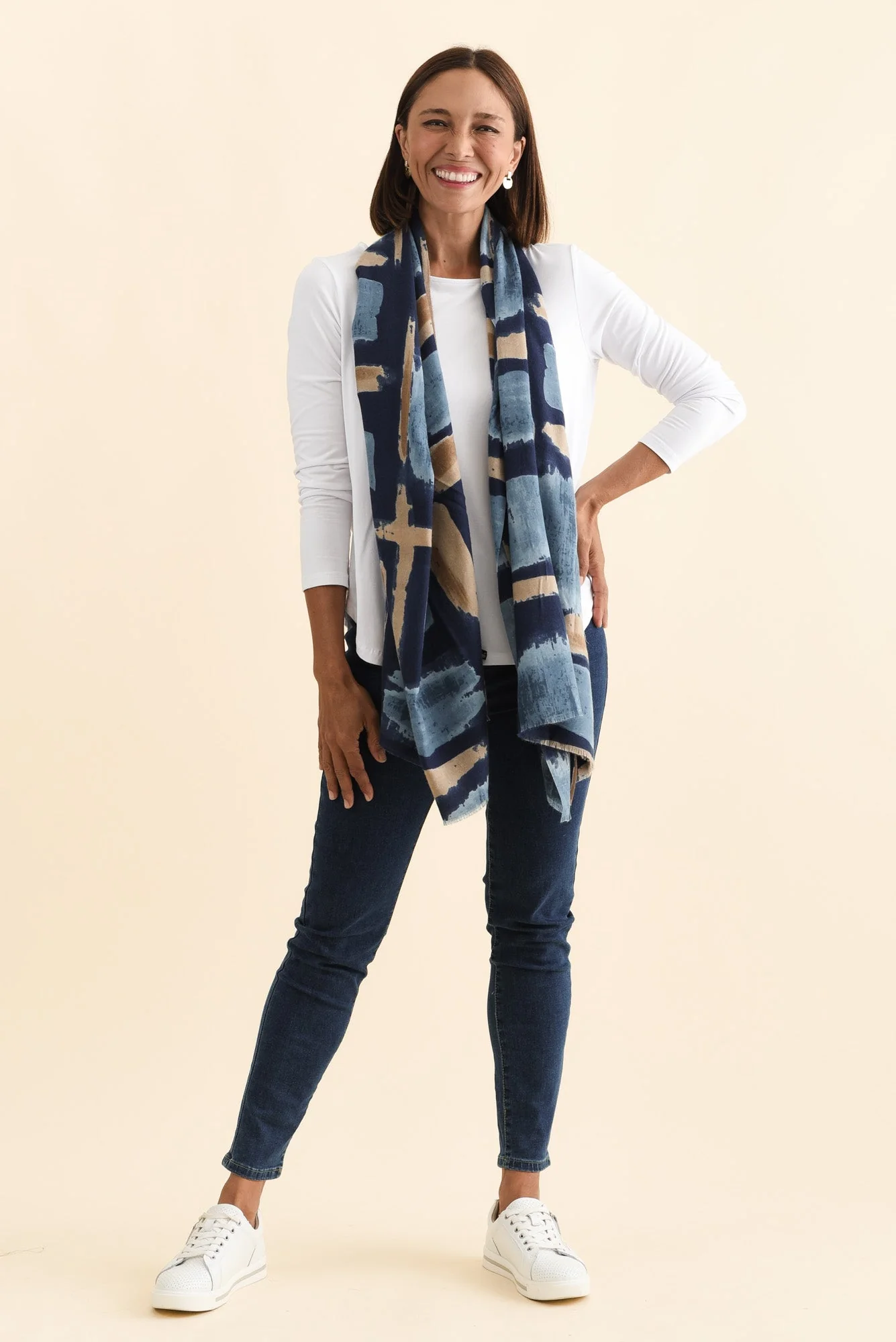 Gutha Blue Abstract Scarf - Image 3
