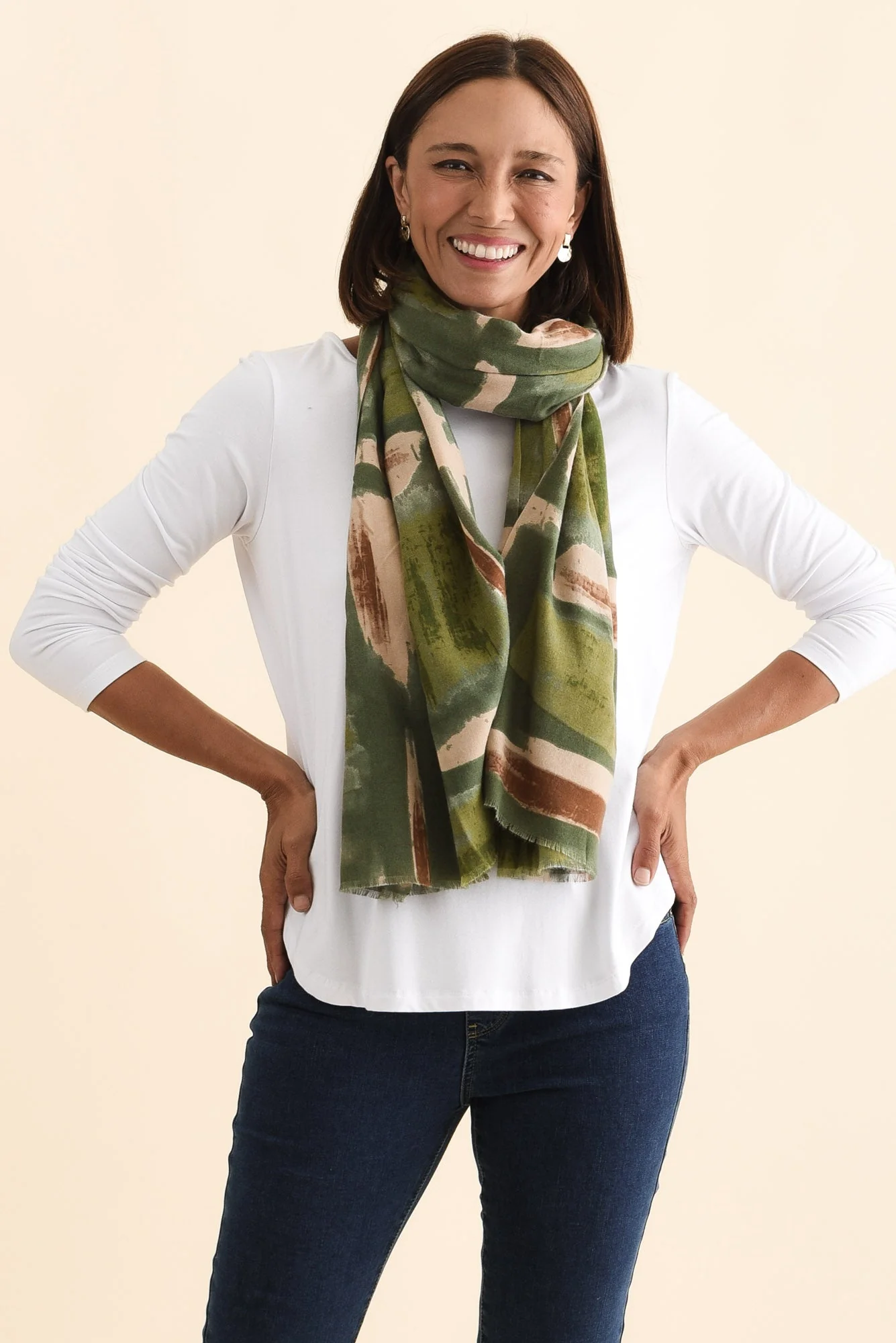 Gutha Green Abstract Scarf - Image 2