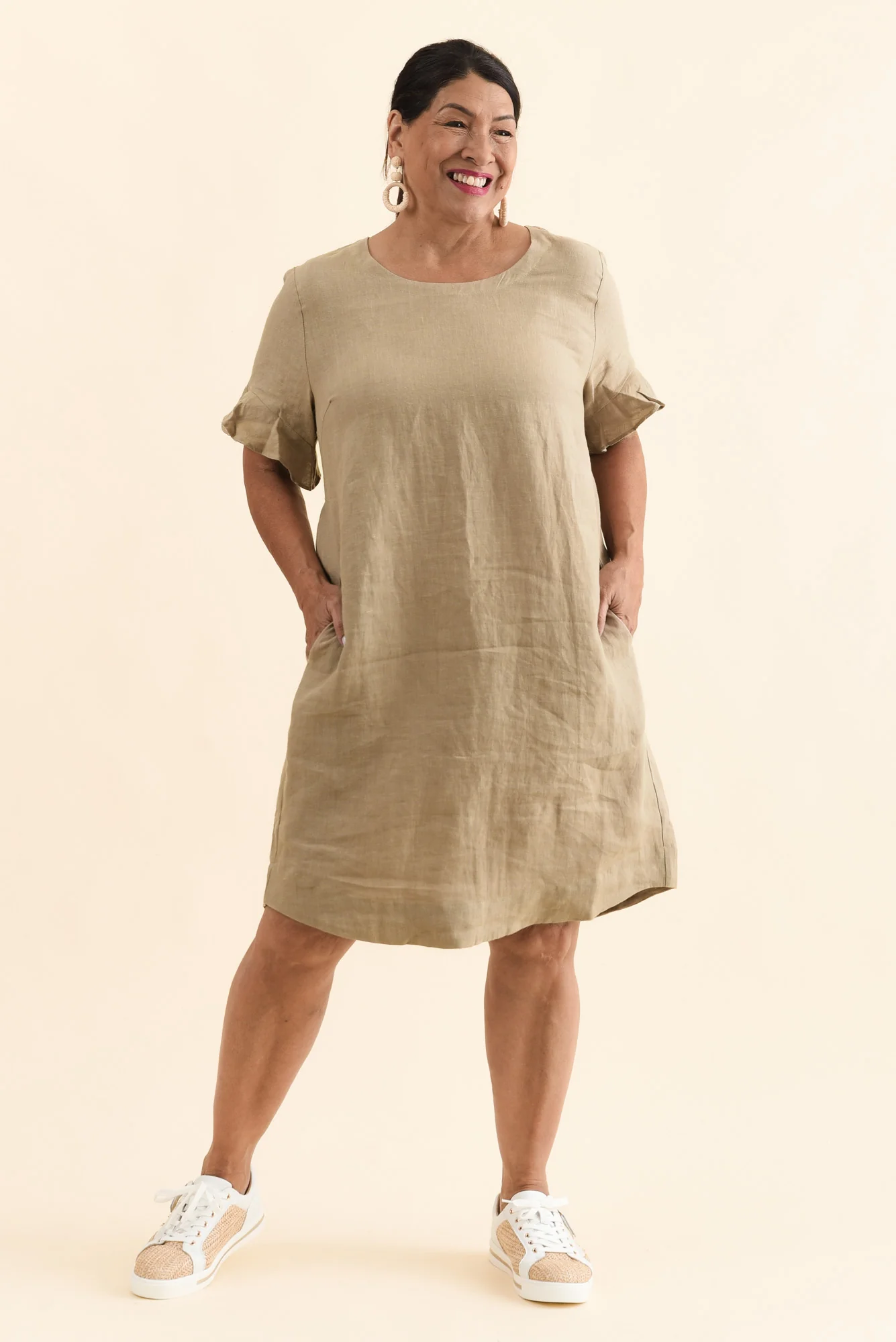 Lesley Taupe Linen Flutter Sleeve Dress - Image 8
