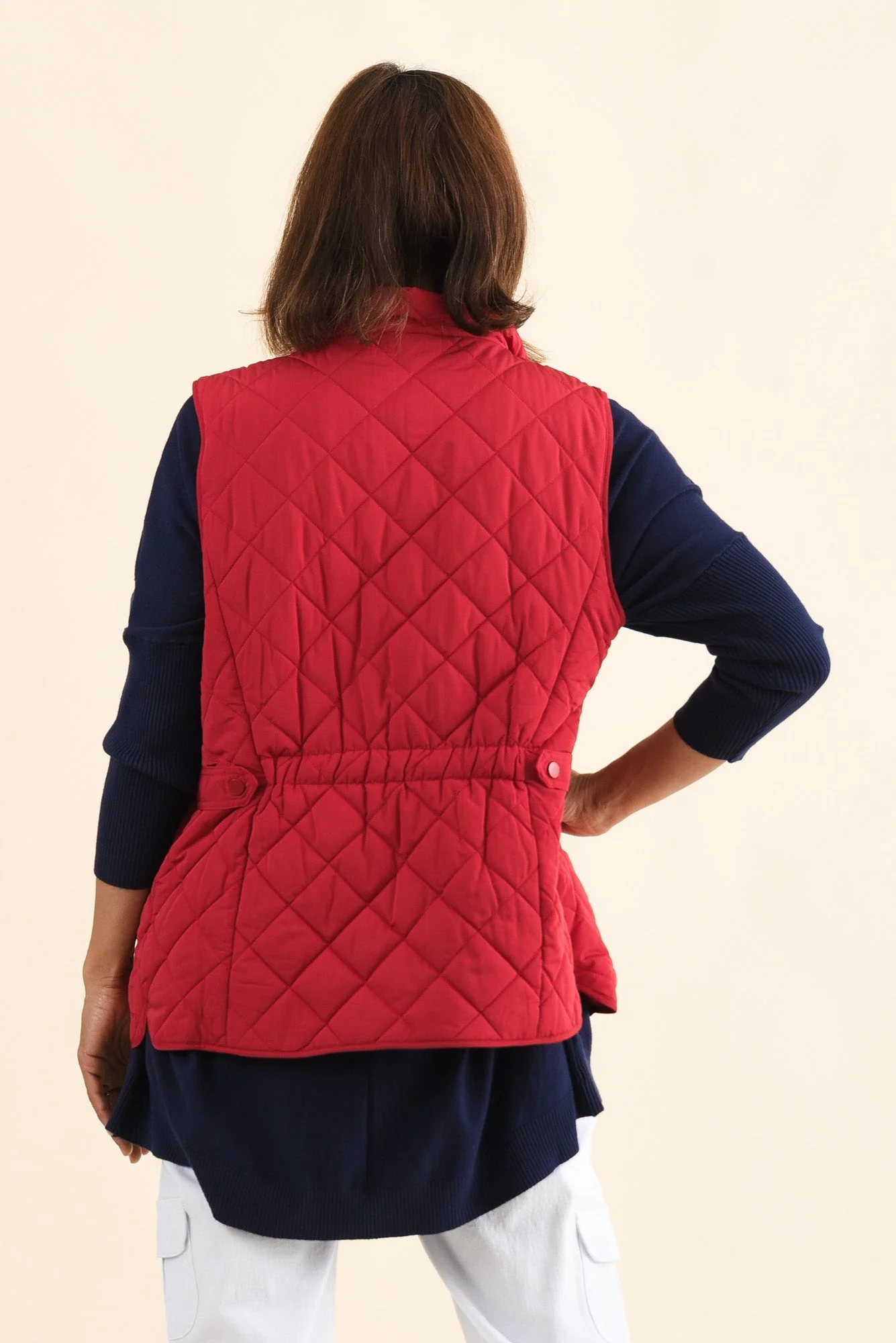 Max Red Quilted Pocket Vest - Image 5
