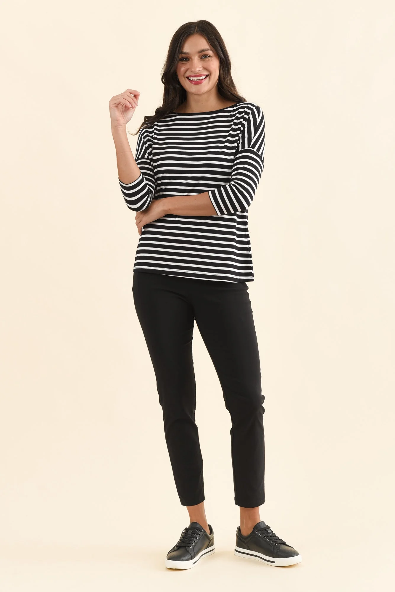 Zara Black Stretch 7/8 Pants - Image 6